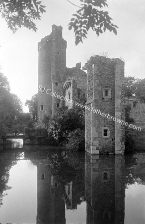 CLOISTER W.WALL TOWER & MOATE